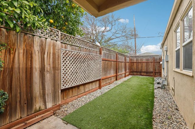 5535 8th Ave, Sacramento, CA 95820