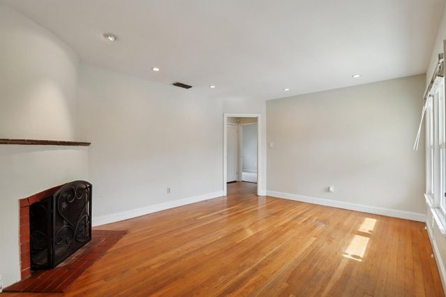 5535 8th Ave, Sacramento, CA 95820