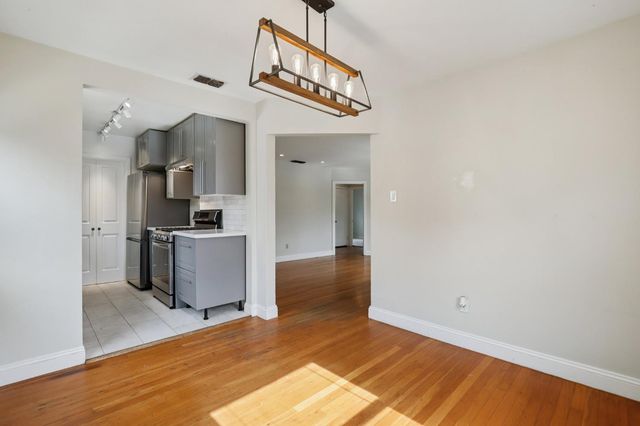 5535 8th Ave, Sacramento, CA 95820