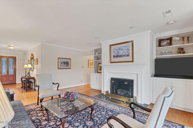 255 Lake Dornoch Drive, Pinehurst, NC 28374