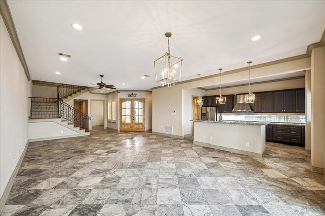 2466 Beacon Circle, League City, TX 77573