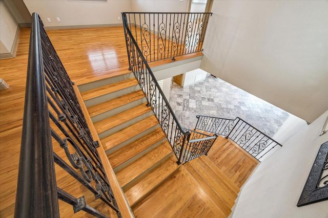2466 Beacon Circle, League City, TX 77573