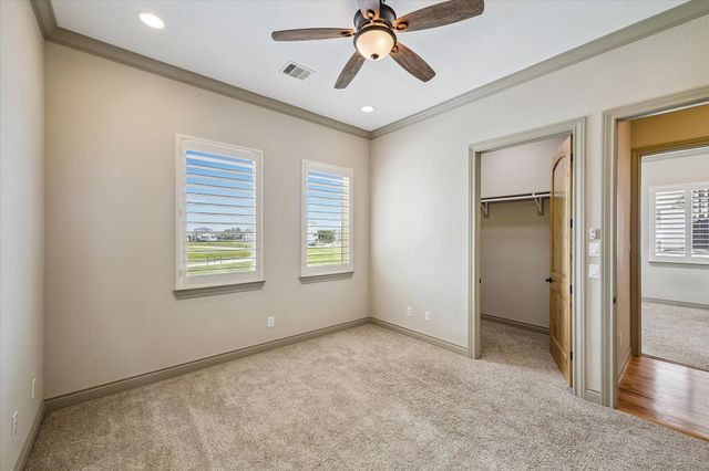 2466 Beacon Circle, League City, TX 77573