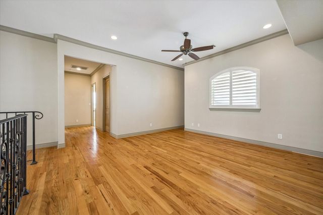 2466 Beacon Circle, League City, TX 77573
