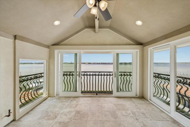 2466 Beacon Circle, League City, TX 77573