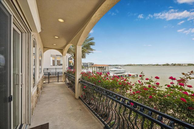 2466 Beacon Circle, League City, TX 77573
