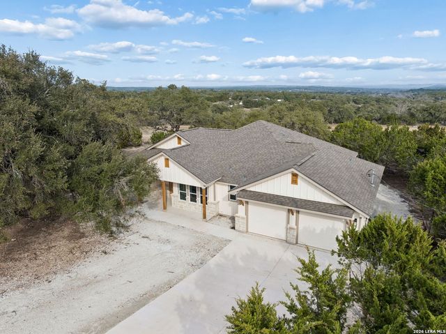 1555 birch, Fischer, TX 78623