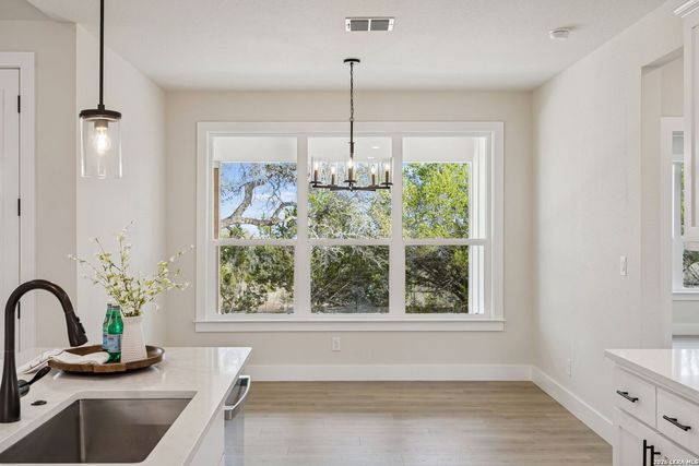 1555 birch, Fischer, TX 78623