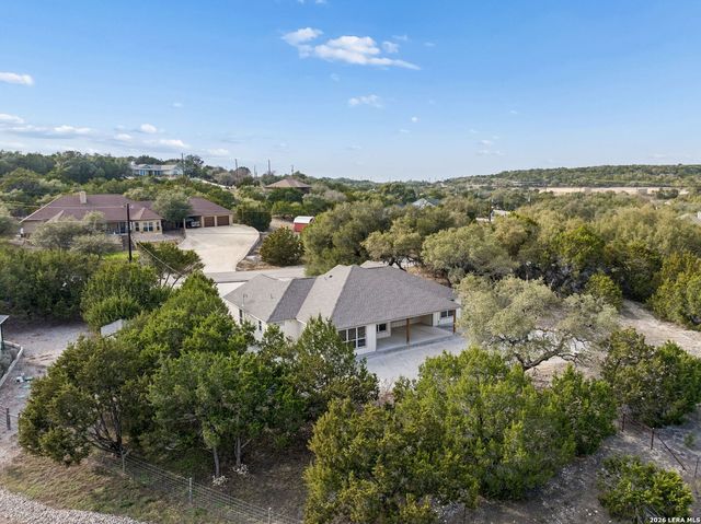 1555 birch, Fischer, TX 78623