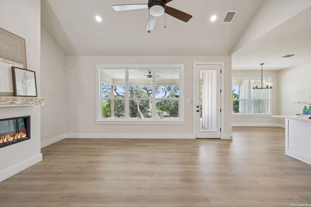 1555 birch, Fischer, TX 78623