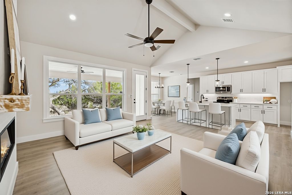 1555 birch, Fischer, TX 78623