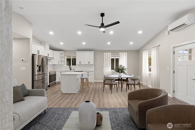 1111 W Schley Street, Aberdeen, WA 98520