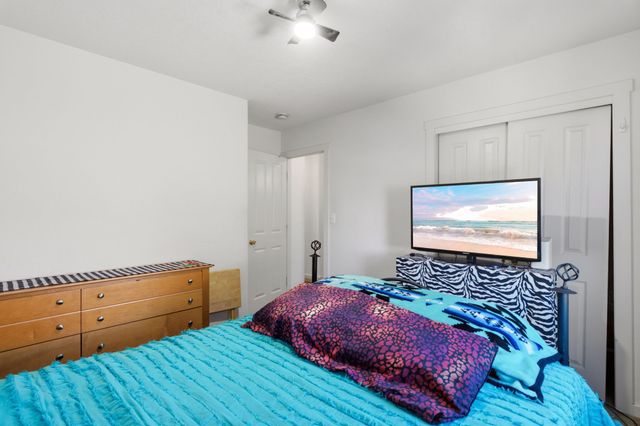 6954 Golden Mesa, Santa Fe, NM 87507