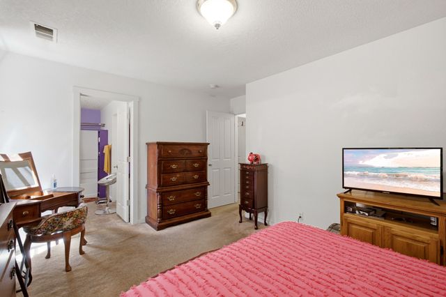 6954 Golden Mesa, Santa Fe, NM 87507