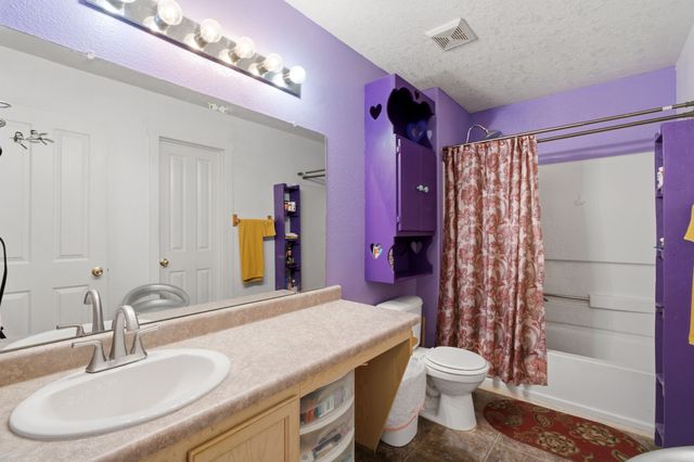 6954 Golden Mesa, Santa Fe, NM 87507