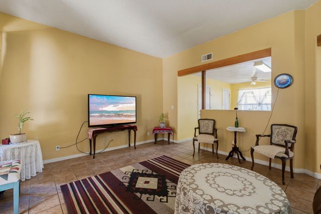 6954 Golden Mesa, Santa Fe, NM 87507