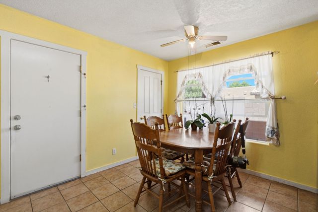 6954 Golden Mesa, Santa Fe, NM 87507