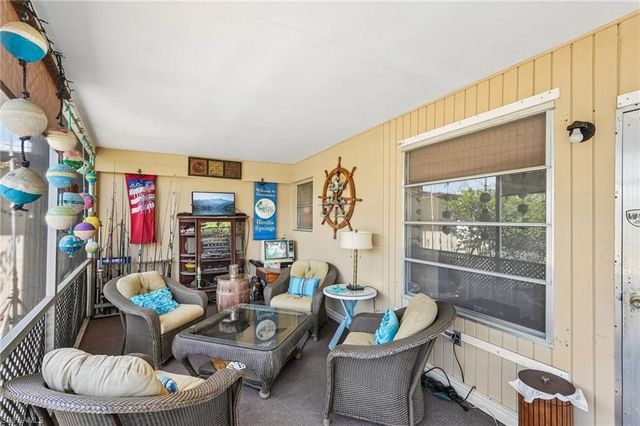 27968 Temple Terrace DR, Bonita Springs, FL 34135