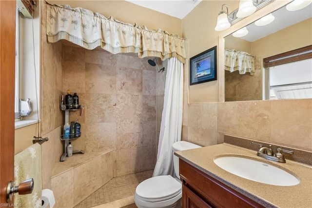 27968 Temple Terrace DR, Bonita Springs, FL 34135