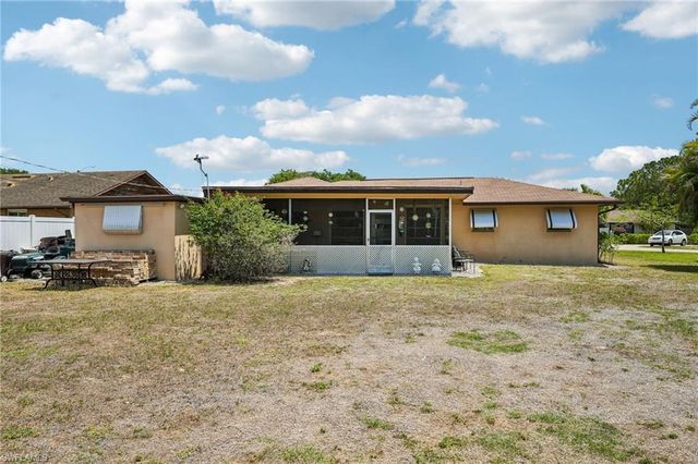 27968 Temple Terrace DR, Bonita Springs, FL 34135