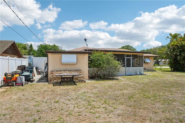 27968 Temple Terrace DR, Bonita Springs, FL 34135