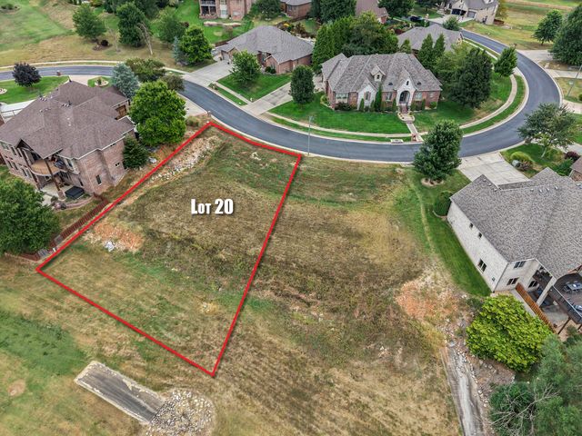 1506 W Silver Oak Drive, Springfield, MO 65810