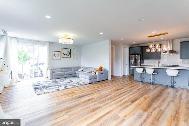 41914 SPRING AIR DR, Brambleton, VA 20148