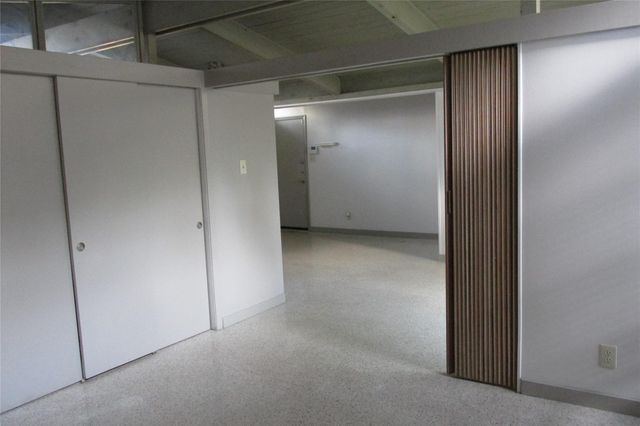 506 W 7th ST B, Austin, TX 78701