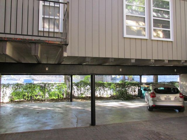 506 W 7th ST B, Austin, TX 78701