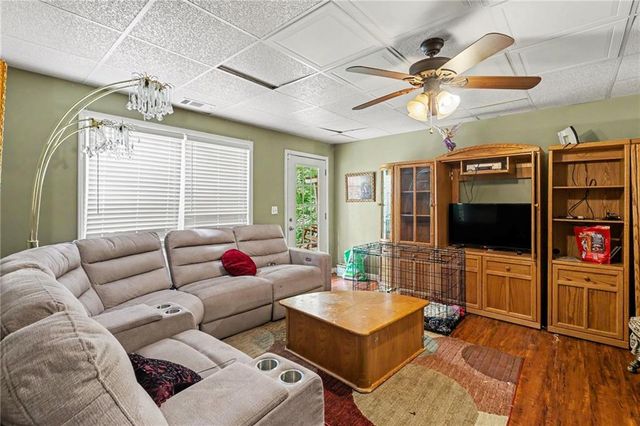 3186 Sweetbriar Drive, Villa Rica, GA 30180
