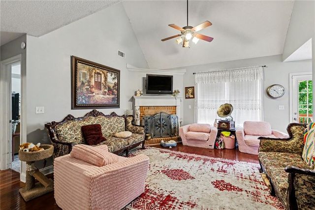 3186 Sweetbriar Drive, Villa Rica, GA 30180