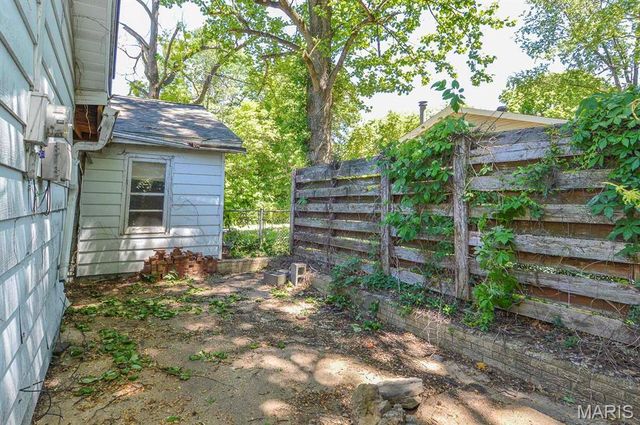 6814 Osage Drive, Belleville, IL 62223