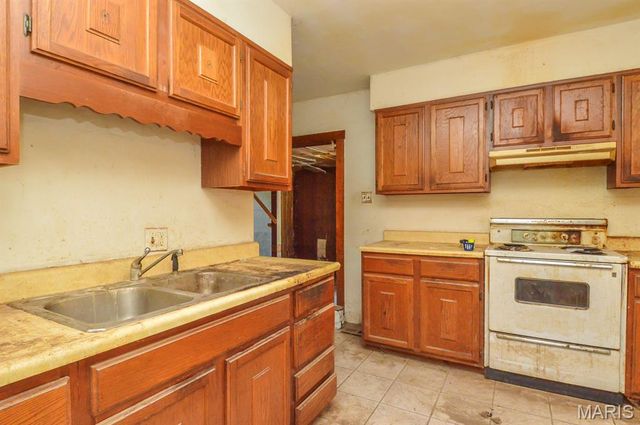6814 Osage Drive, Belleville, IL 62223