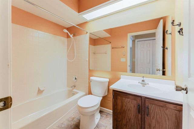 2356 WISCONSIN STREET, Oshkosh, WI 54901