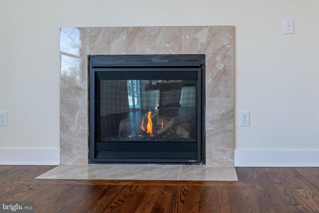 38 AVENUE I, Monroe Twp, NJ 08831