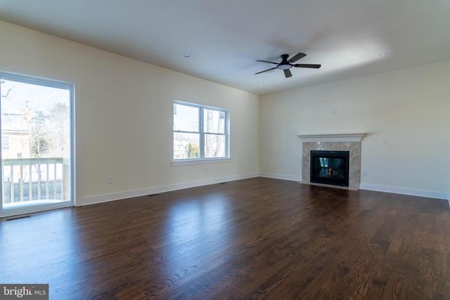 38 AVENUE I, Monroe Twp, NJ 08831