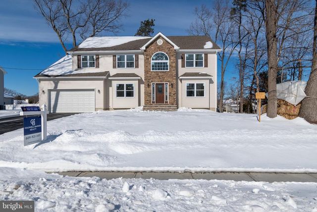 38 AVENUE I, Monroe Twp, NJ 08831