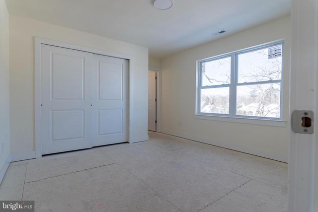 38 AVENUE I, Monroe Twp, NJ 08831