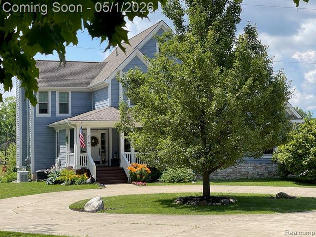 2164 E Allen Road, Howell, MI 48855