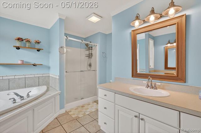 2164 E Allen Road, Howell, MI 48855