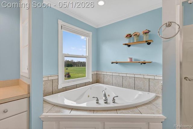 2164 E Allen Road, Howell, MI 48855
