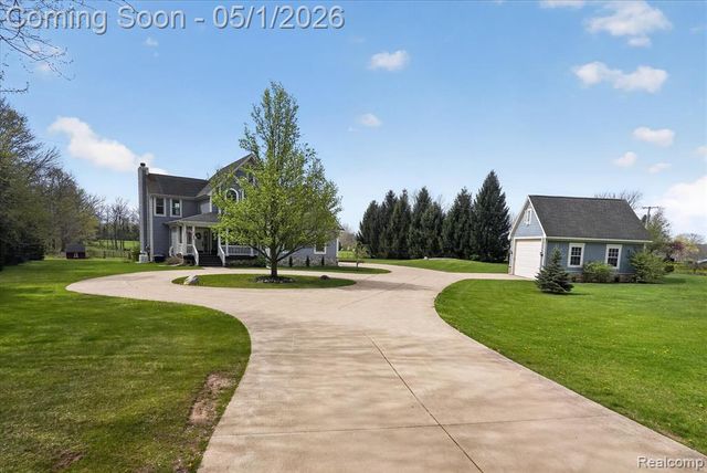 2164 E Allen Road, Howell, MI 48855