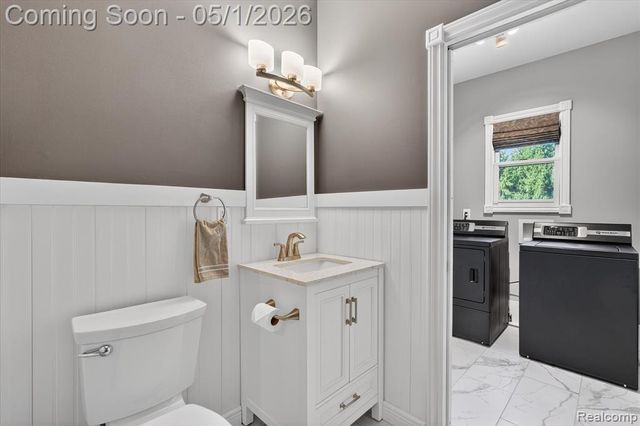 2164 E Allen Road, Howell, MI 48855