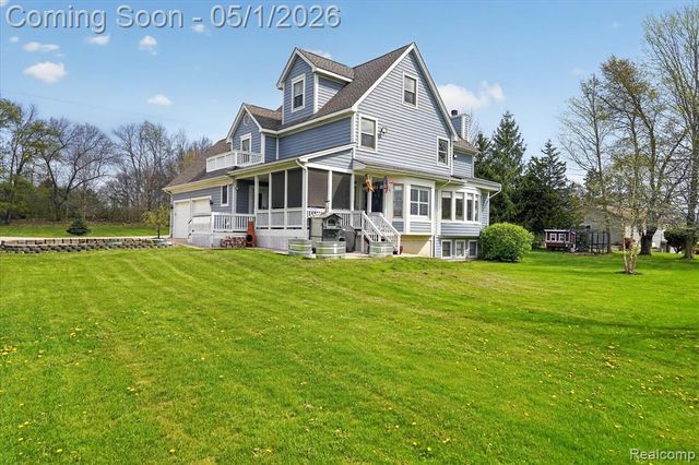 2164 E Allen Road, Howell, MI 48855
