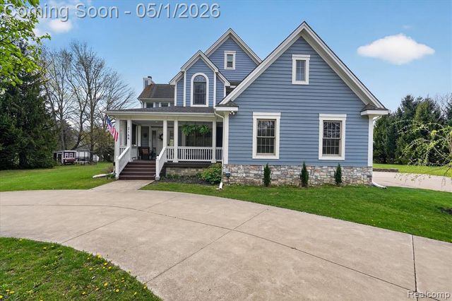 2164 E Allen Road, Howell, MI 48855