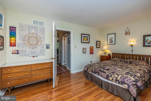 126 EVERGREEN CT, Blue Bell, PA 19422