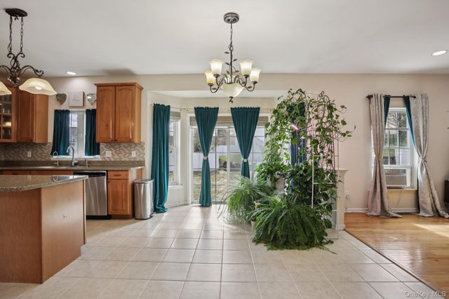 3015 Molly Pitcher Drive, New Windsor, NY 12553