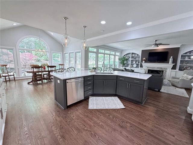 220 May Apple Lane, Alpharetta, GA 30005
