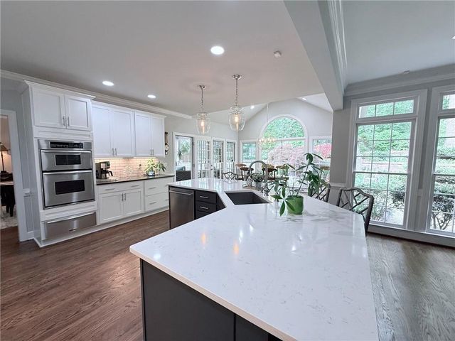 220 May Apple Lane, Alpharetta, GA 30005