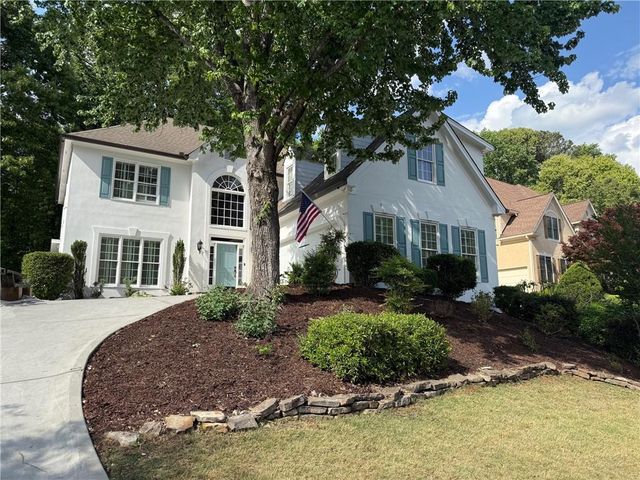 220 May Apple Lane, Alpharetta, GA 30005